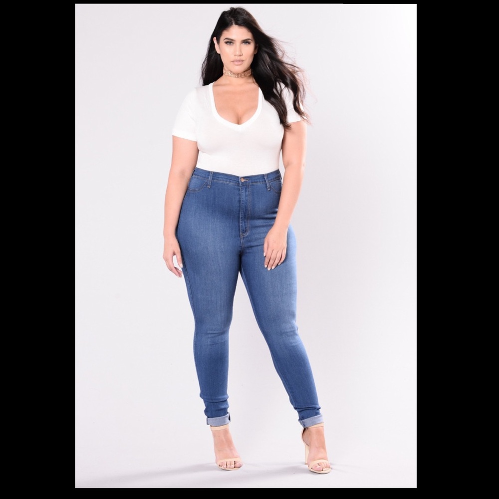 Fashion Nova High waisted jeans